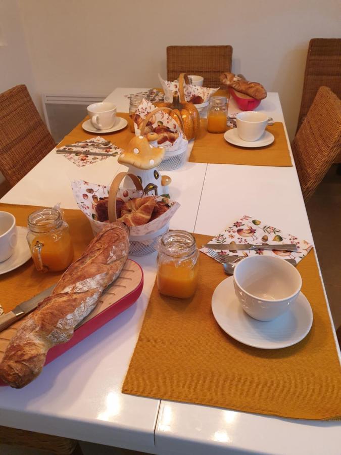 Bed and Breakfast Domaine Mon Doux Reve Terrasson Exterior foto